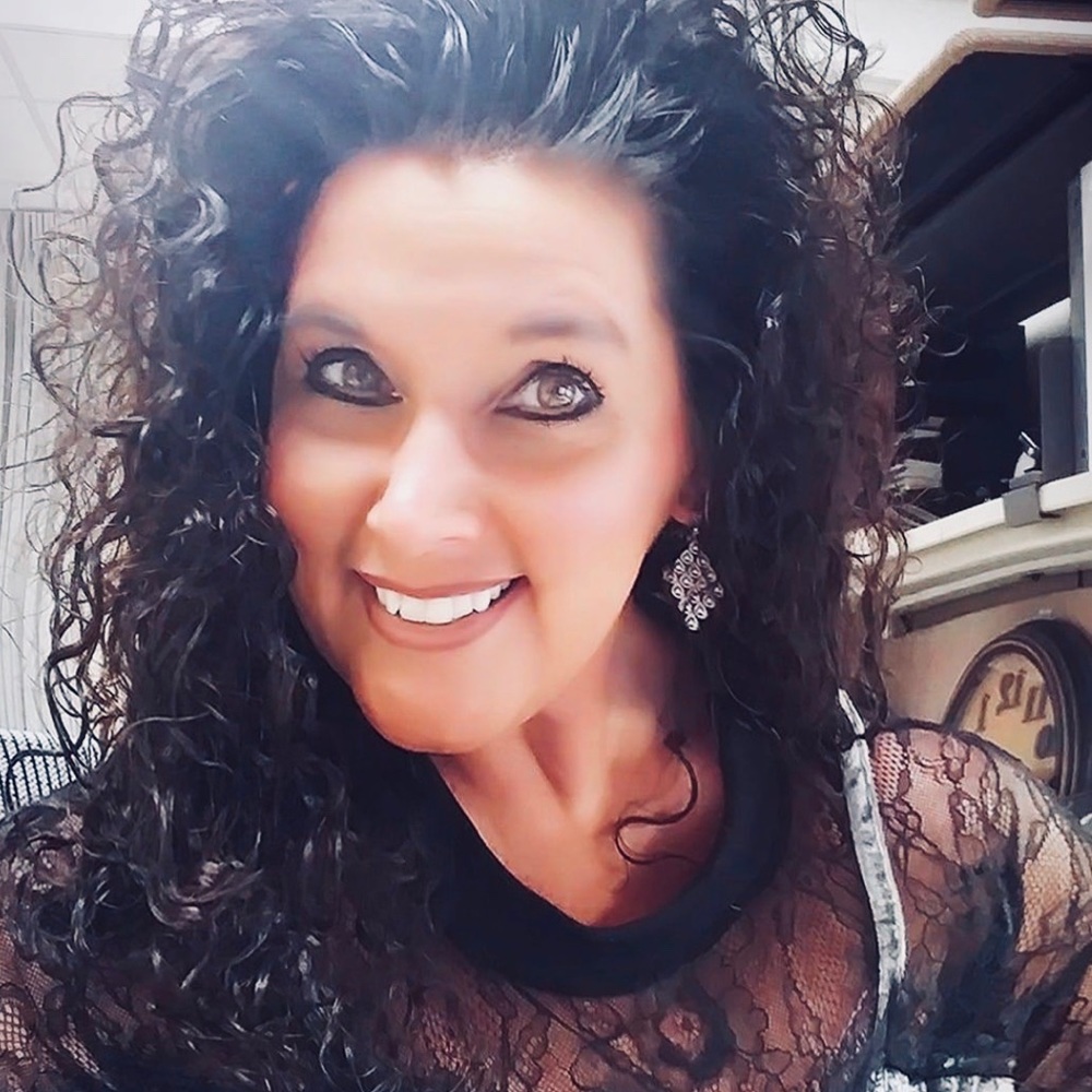 Meet your Posher, Karla